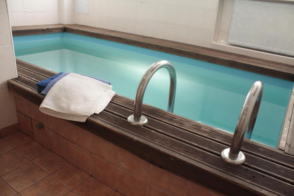 Laine Guesthouse Нарва-Йыэсуу Экстерьер фото
